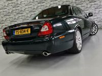 tweedehands Jaguar XJ 4.2 V8 British racing green *Youngtimer*19''LMV*!