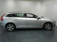 tweedehands Volvo V60 1.6 T3 / Navi / PDC / Trekhaak / Stoelverwarming