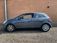 tweedehands Opel Corsa 1.4-16V Cosmo,LM,Airco,CruiseControle,Trekhaak,Rijdt Goed.