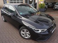 Occasion VW Golf VIII Business 131 PK (96 kW) 2023 Zwart (parellak) Hatchback