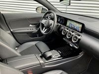 tweedehands Mercedes CLA180 Shooting Brake Luxury Line