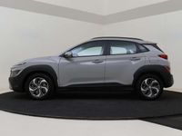 Occasion Hyundai Kona Comfort 105 PK (77 kW) 2022 Grijs, metallic lak SUV