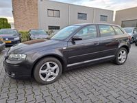 tweedehands Audi A3 Sportback 1.6 CLIMA/5 DEURS/NIEUWE DISTRIBUTIE!