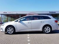 tweedehands Toyota Avensis Wagon 1.8 VVT-i Automaat Dynamic Business - €240 p/m - Ful