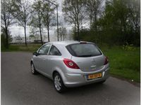 tweedehands Opel Corsa 1.0-12V Business . Airco . Navigatie . ketting hoorbaar bij starten .