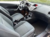 tweedehands Ford Fiesta 1.25 Titanium l Airco l Distr+WP+VS Vervangen l Ap