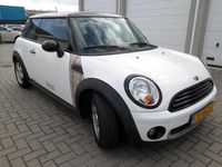 Occasion Mini ONE 95 PK (69 kW) 2007 Rood (metallic) Hatchback