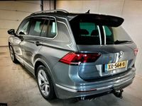 tweedehands VW Tiguan 1.4 TSI R-LineLEDPanoDigi DisplayElekt Trekhk