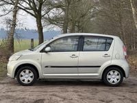 Occasion Daihatsu Sirion 69 PK (50 kW) 2006 Beige Hatchback