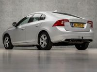 tweedehands Volvo S60 2.0 D4 Nordic+ Luxury 191Pk Automaat (NAVIGATIE, CLIMATE, CRUISE, STOELVERWARMING, TREKHAAK, LM VELGEN, STUURWIELBEDIENING, NIEUWE APK, NIEUWSTAAT)