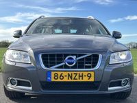 tweedehands Volvo V70 2.0T R-DESIGN | NL-AUTO! | DEALER OH! | TREKHAAK!