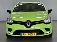 tweedehands Renault Clio IV Estate 1.5 dCi Ecoleader Zen /Trekhaak /DAB+! /Navi /Airco /Cruise /Elek. pakket /Bluetooth /LED Dagrijverl. /Extra getint glas /PDC /Dakrails.