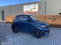 Nieuw Ligier JS50 2026 Blauw Hatchback