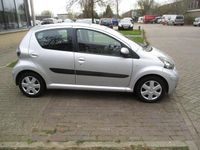 Occasion Toyota Aygo Comfort 68 PK (50 kW) 2009 Grijs Hatchback