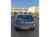 tweedehands Opel Corsa 1.0-12V Essentia