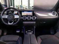 tweedehands Mercedes GLA200 GLAAutomaat Business Solution AMG | Premium Plus Pakket | Panoramadak | Distronic | Multibeam LED | Advanced Sound System | Sfeerverlichting