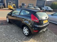 Occasion Ford Fiesta Limited 60 PK (44 kW) 2010 Zwart (metallic) Hatchback