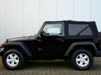 tweedehands Jeep Wrangler 3.8 V6 SOFTTOP 146KW 6-BAK