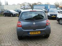 tweedehands Renault Twingo 1.2 Dynamique airco lm wielen nwe apk!!!!