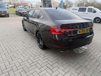 Occasion Skoda Superb 272 PK (200 kW) 2019 Zwart Sedan