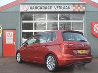 Occasion VW Golf Sportsvan Highline 112 PK (82 kW) 2014 Rood MPV