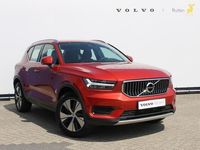 tweedehands Volvo XC40 T4 211PK Automaat Recharge Inscription Expression Road Sign Information / Cruise Control / Navigatie / Stoelverwarming / Stuurwielverwarming / on Call / Parkeersensoren voor en achter met parkeercamera achter