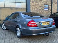 tweedehands Mercedes E200 K. Avantgarde | Automaat + Cruise + Navi |