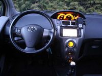 tweedehands Toyota Yaris 1.3 VVTi Aspiration 99PK | Climate Control | Cruis