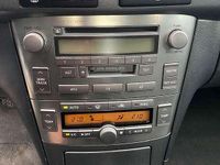 Occasion Toyota Avensis Luna 129 PK (94 kW) 2003 Zwart Hatchback