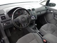 Occasion VW Touran Highline 105 PK (77 kW) 2013 Zwart, metallic lak MPV