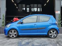 Occasion Toyota Aygo Comfort 68 PK (50 kW) 2010 Blauw Hatchback