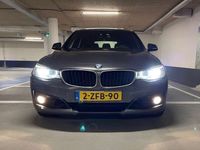 tweedehands BMW 320 i Executive