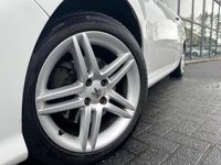 tweedehands Peugeot 308 CC 1.6 THP Noir & Blanc | Leder | Nekverwarming |