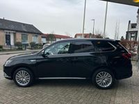 tweedehands Mitsubishi Outlander 2.4 PHEV Instyle 4WD|Leer|Navi|Trekhaak|18"LM