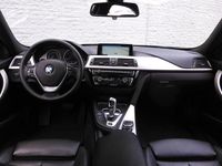 tweedehands BMW 330e 330HIGH EXECUTIVE/ LEER/ KEYLESS/ 18INCH