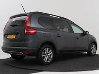 Occasion Dacia Jogger Comfort 110 PK (80 kW) 2022 Grijs (metallic) MPV