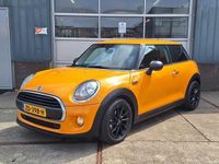 Occasion Mini ONE 75 PK (55 kW) 2015 Oranje Hatchback