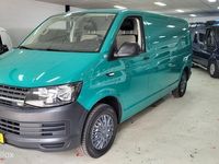 tweedehands VW Transporter 2.0 TDI L2H1 airco navigatie