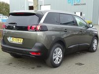 tweedehands Peugeot 5008 1.2 PureTech Executive