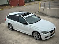 tweedehands BMW 320 3-serie Touring i M-SPORT PANO|VIRTUAL|H&K|M STOEL NAP!