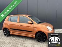 Occasion Kia Picanto 61 PK (44 kW) 2004 Oranje Hatchback