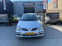 Occasion Nissan Almera Tino 114 PK (83 kW) 2001 Grijs, metallic lak MPV