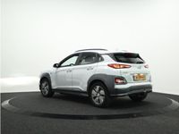 tweedehands Hyundai Kona EV Premium 64 kWh | Leder | Apple carplay | Camera