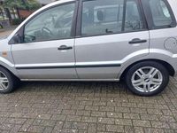 Occasion Ford Fusion Trend 80 PK (58 kW) 2002 Zilver Hatchback