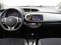 tweedehands Toyota Yaris Hybrid 1.5 Hybrid Dynamic | Navigatie | Half Leder |