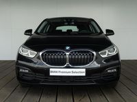 tweedehands BMW 116 1-SERIE 5-deurs i Executive / Live Cockpit Professional / Trekhaak / Buitenspiegels elektrisch inklapbaar /