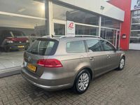 tweedehands VW Passat Variant 1.8 TSI Comfortline - 1e eigenaar | Airco | Dakrails | Cruise control | Elektrische stoelen | Navigatie.