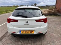 tweedehands Alfa Romeo Giulietta 1.4 T Distinctive apk t/m 31-08-2025