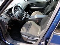 Occasion Renault Scénic IV Business 116 PK (85 kW) 2022 Blauw, metallic lak MPV