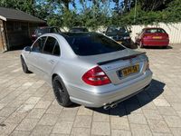 tweedehands Mercedes E500 Avantgarde